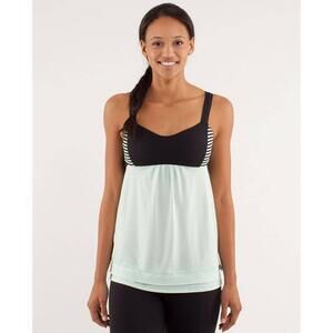 Lululemon Tank Top Womens 8 Mint Black Striped Spaghetti‎ Straps Athletic